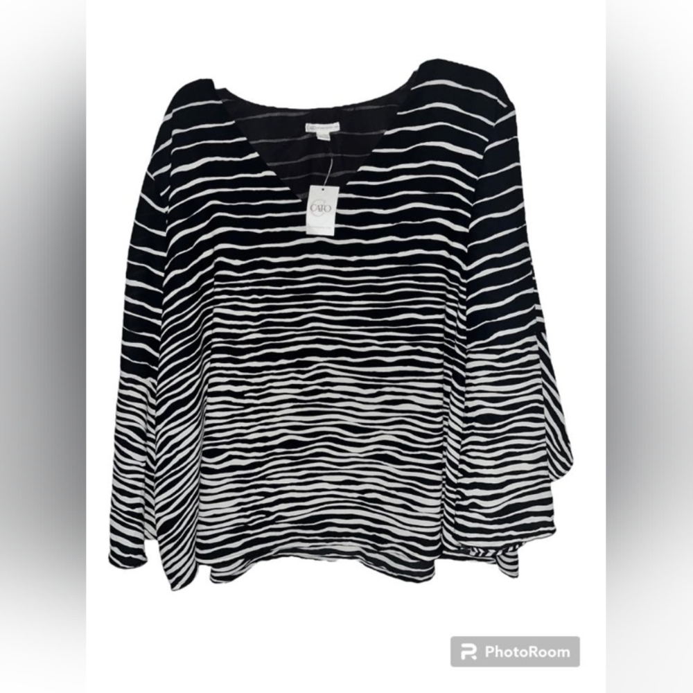 Black & White Cato Blouse - Picture 8 of 8